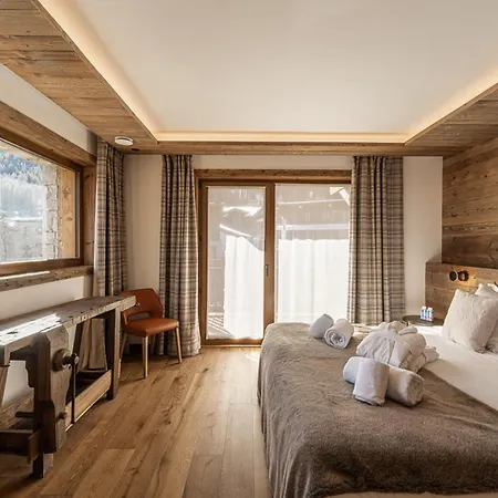 De Luxe Avec Piscine Et Sauna, Proche Des Pistes A - Fr-1-568-33 Chalet *