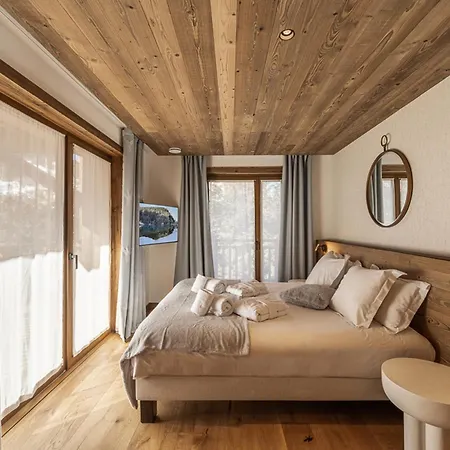 De Luxe Avec Piscine Et Sauna, Proche Des Pistes A - Fr-1-568-33 Courchevel
